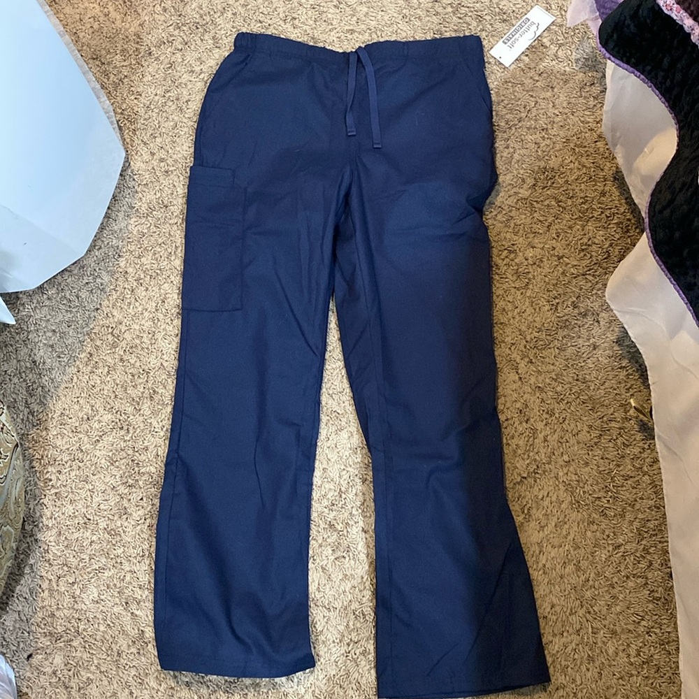 Butter-Soft Originals Women's 6-Pocket Mid Rise Flare Leg Scrub Pants